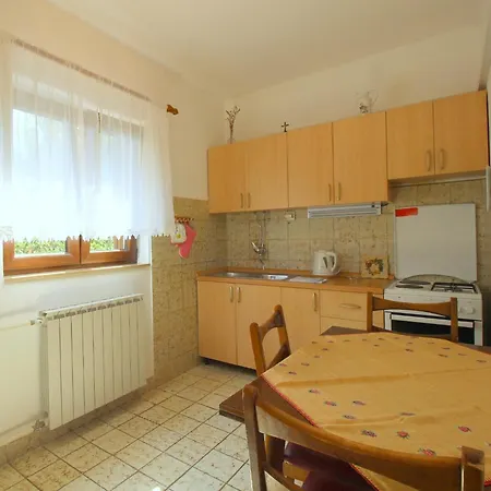 Teresa, 350 M From The Beach Apartment Novigrad (Istria)